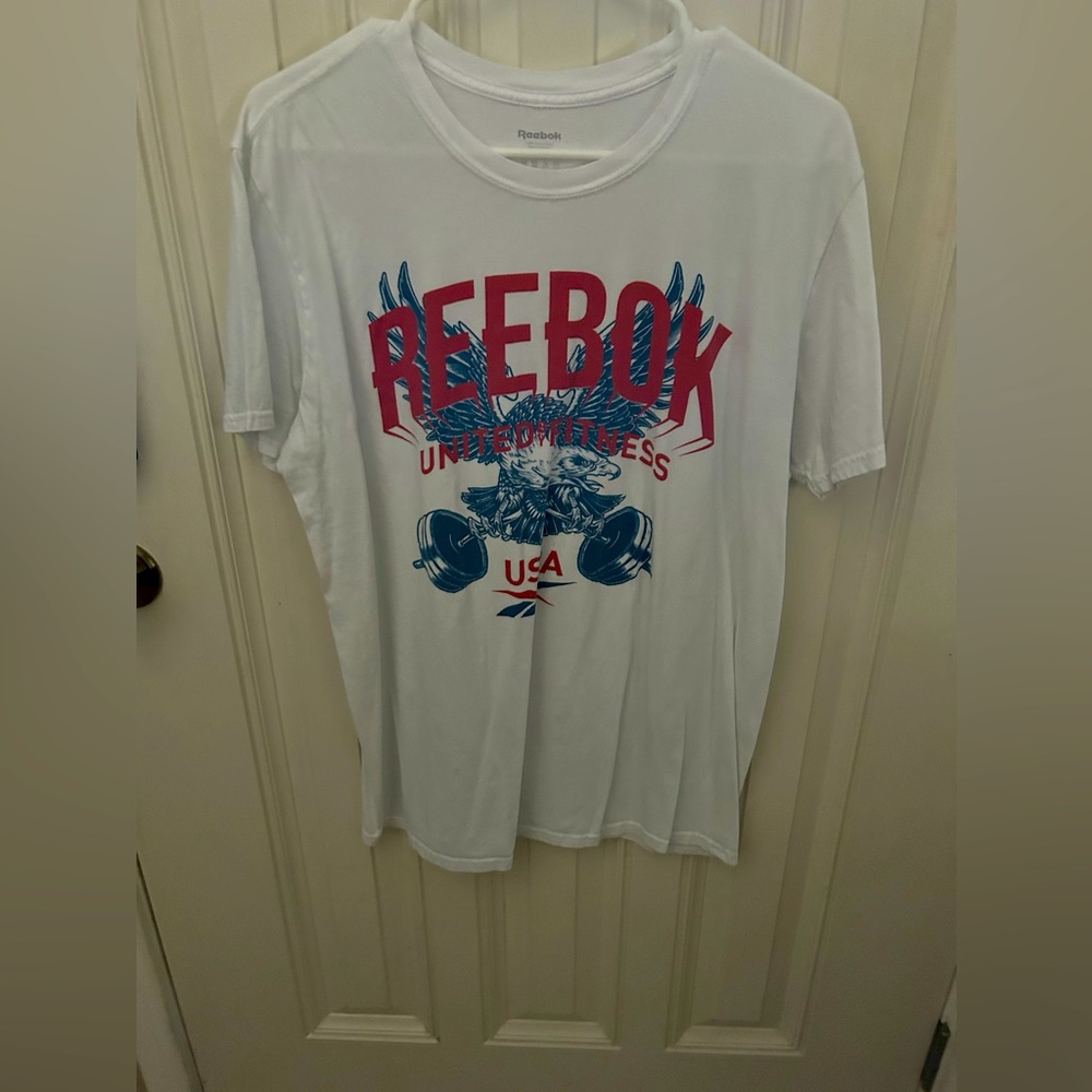 USA Reebok t shirt